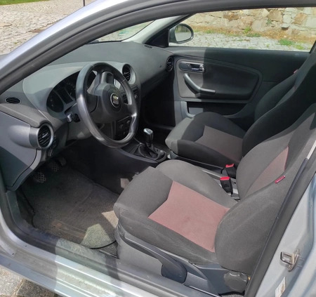 Seat Ibiza cena 13500 przebieg: 151000, rok produkcji 2008 z Nysa małe 137